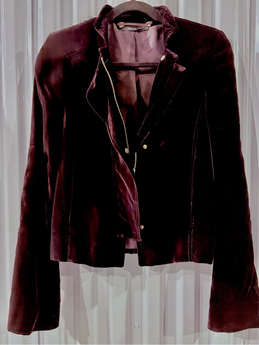 Gucci Made in Italy Deep Plum Velvet Jacket Silk Lined Moto Detail Size 40